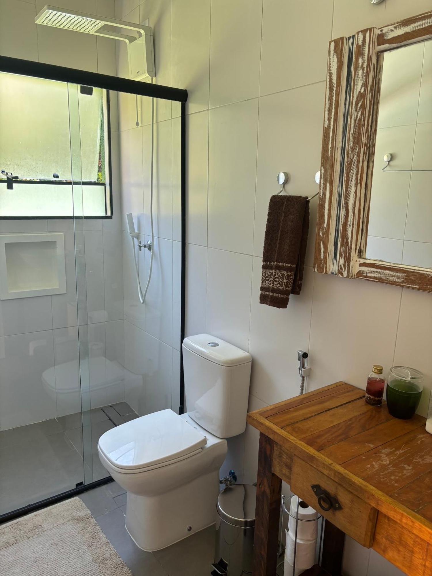 Casas Aconchegantes Com Piscina Na Encantadora Cigarras Sao Sebastiao (Sao Paulo)